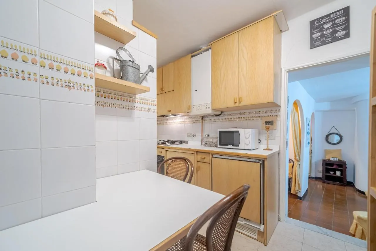 Sole & Mare Camogli Holiday Apartment Италия